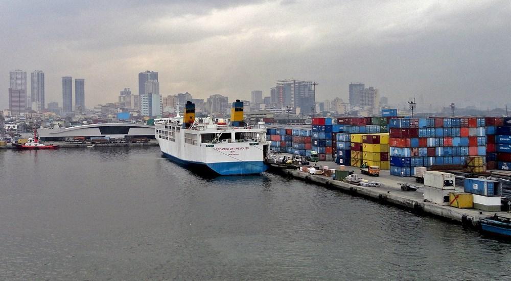 Manila port photo