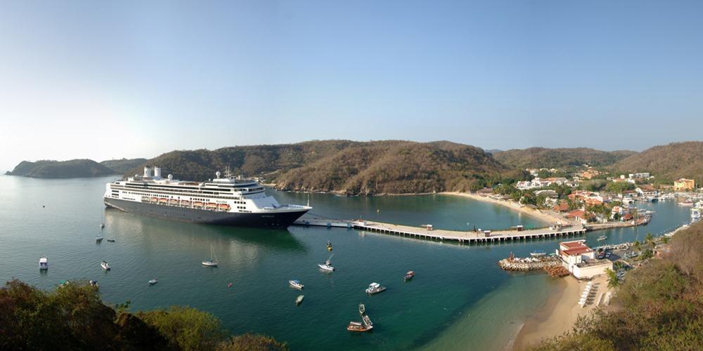 Huatulco La Crucecita Mexico Riviera Cruise Port Schedule Cruisemapper