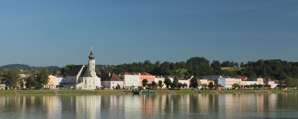 Aschach an der Donau port photo