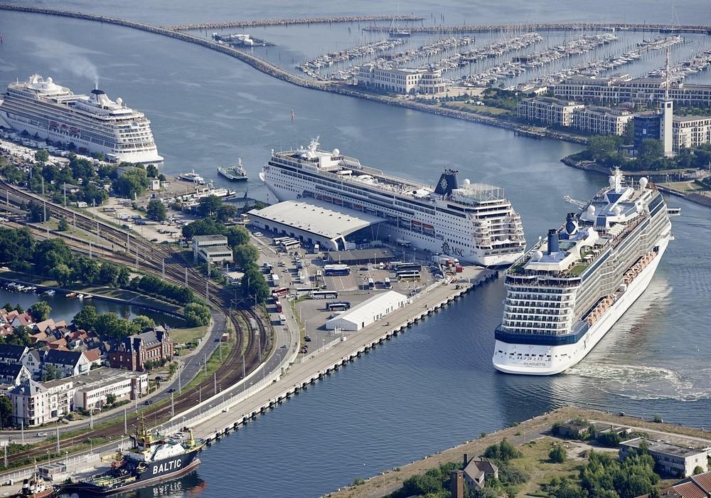 cruise port of warnemunde