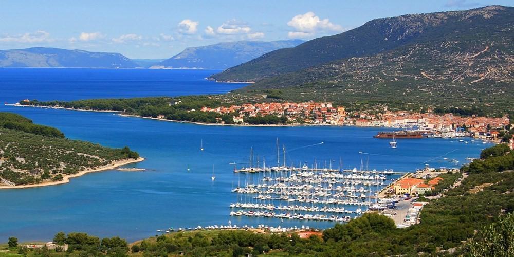 Cres (Croatia) cruise port