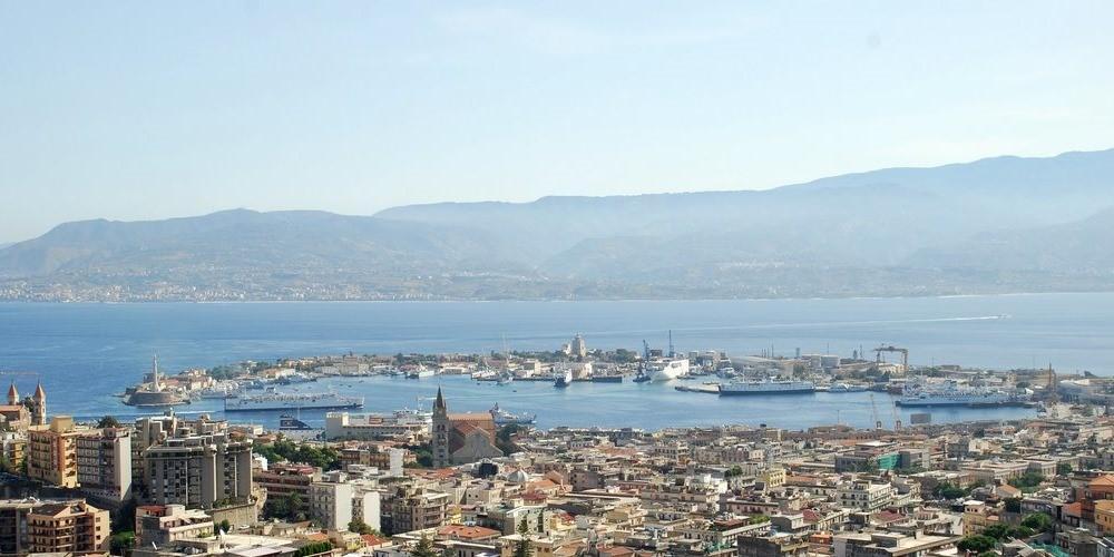 Messina port photo