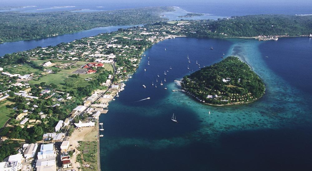 cruise around vanuatu islands