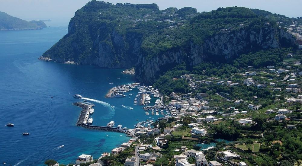Capri Island cruise port