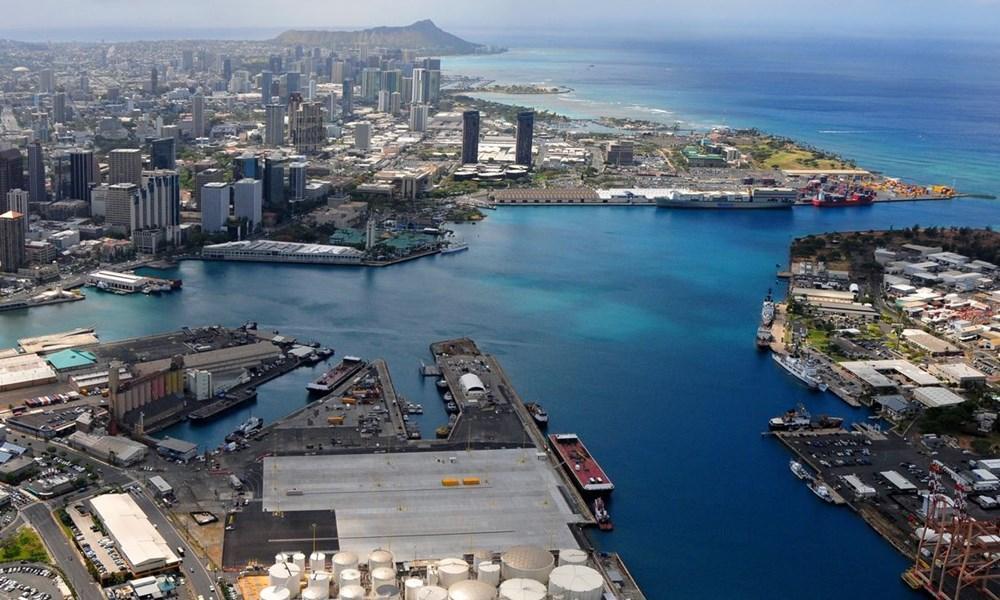 port of Honolulu (Oahu Island, Hawaii)