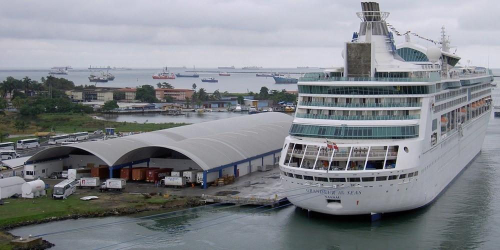 Colon 2000 cruise ship terminal