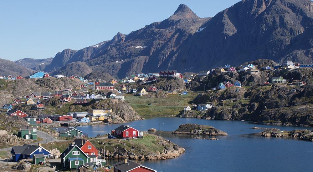 Sisimiut port photo