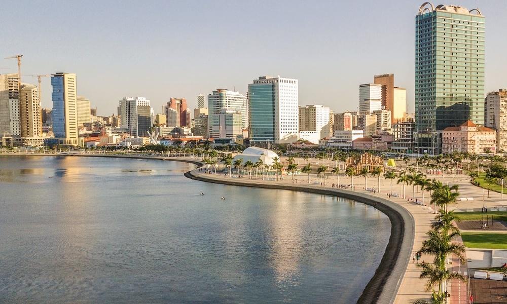 Luanda port photo