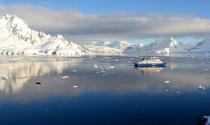 Lindblad expands Antarctica itineraries with shorter cruises and Drake Passage flyover
