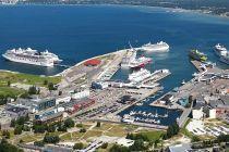 MS Hamburg is the first cruise ship to arrive at Port Riga (Latvia) in 2022