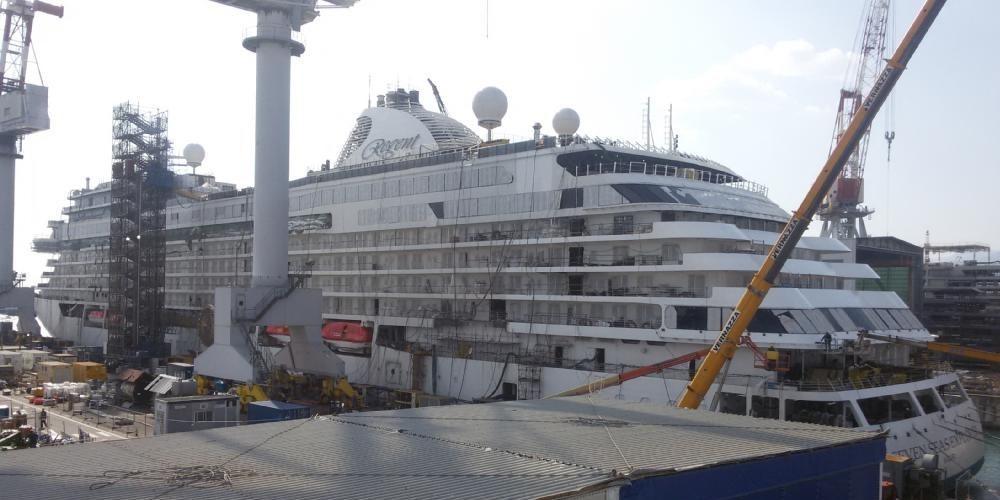 Regent Seven Seas Explorer cruise ship construction