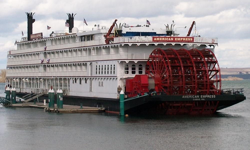 riverboat American Empress cruise ship