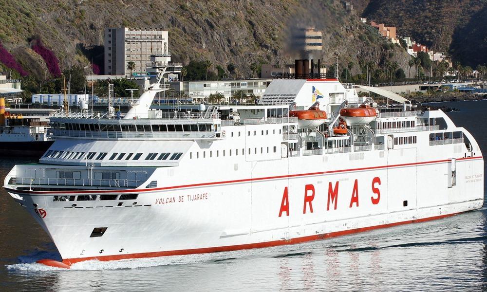 Volcan de Tijarafe ferry cruise ship