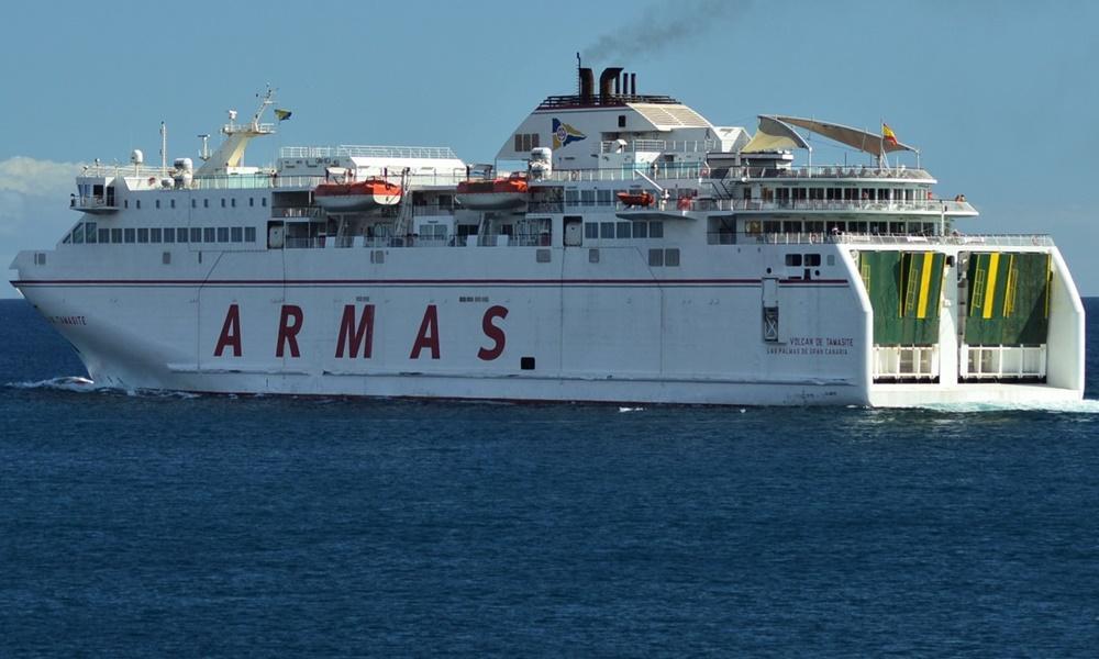 Volcan de Tamasite ferry cruise ship