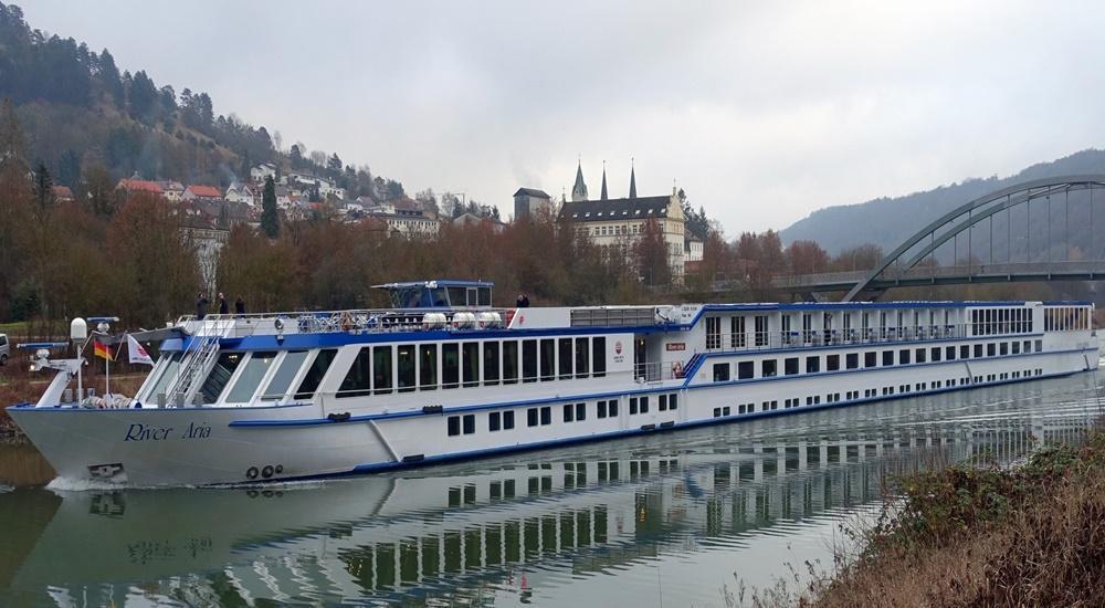 grand circle cruise line ships