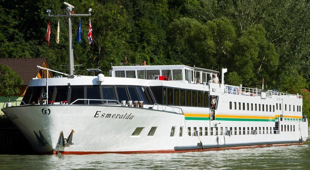MV Esmeralda cruise ship