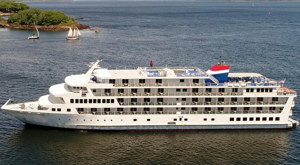 American Constellation cruise ship (ACL)