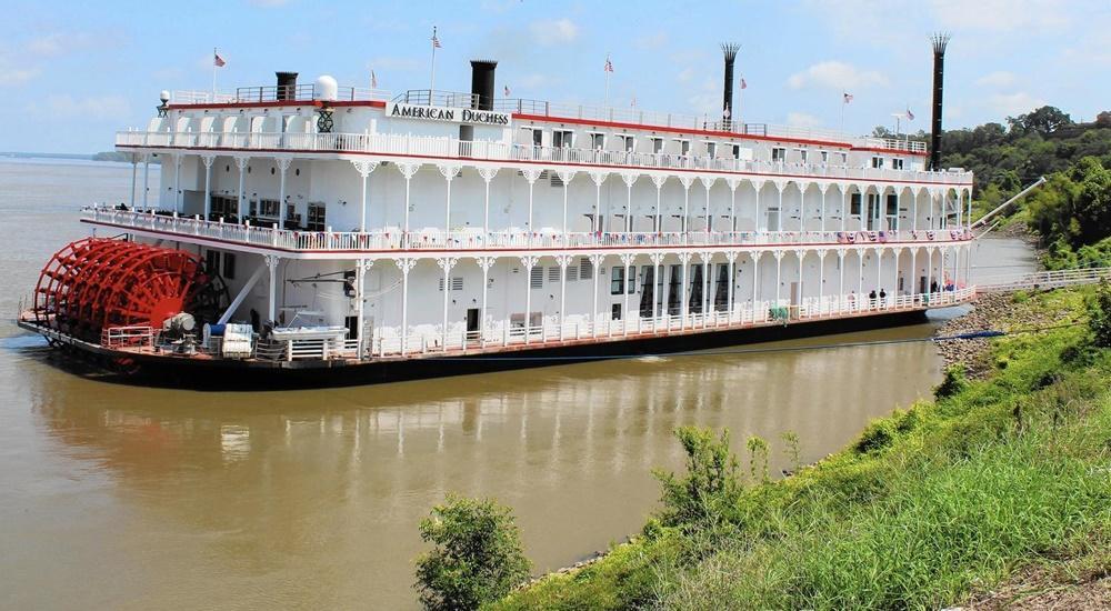 riverboat American Duchess cruise ship