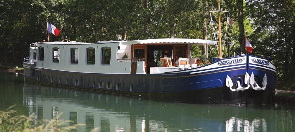 Belmond Amaryllis barge cruise ship