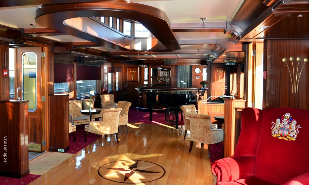 Spirit of Chartwell barge cruise ship (Piano Bar)
