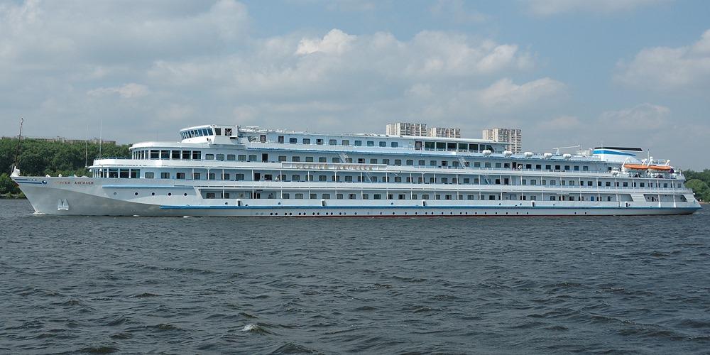 MS Sergei Rachmaninov cruise ship, Volga River, Russia