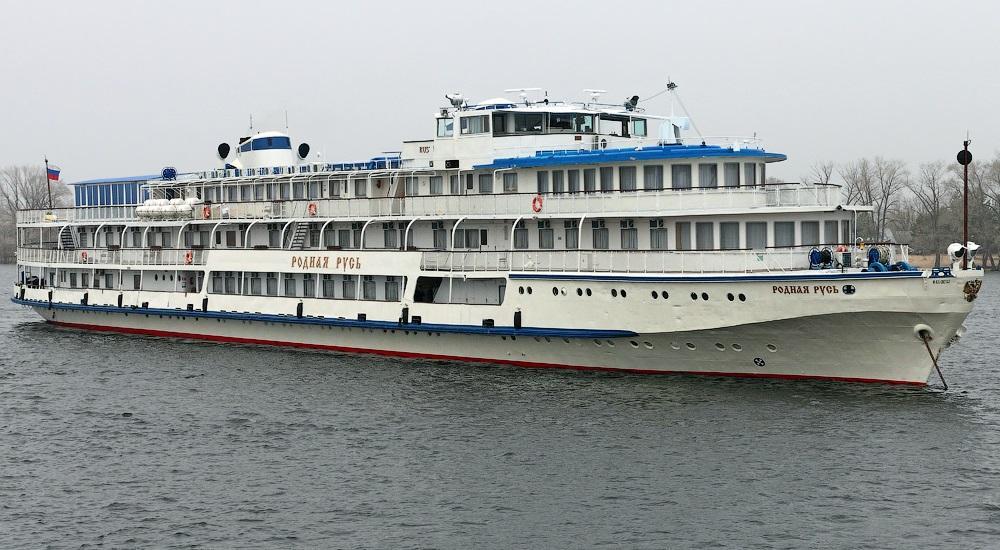 MS Rodnaya Rus cruise ship (Russia, Kama River)