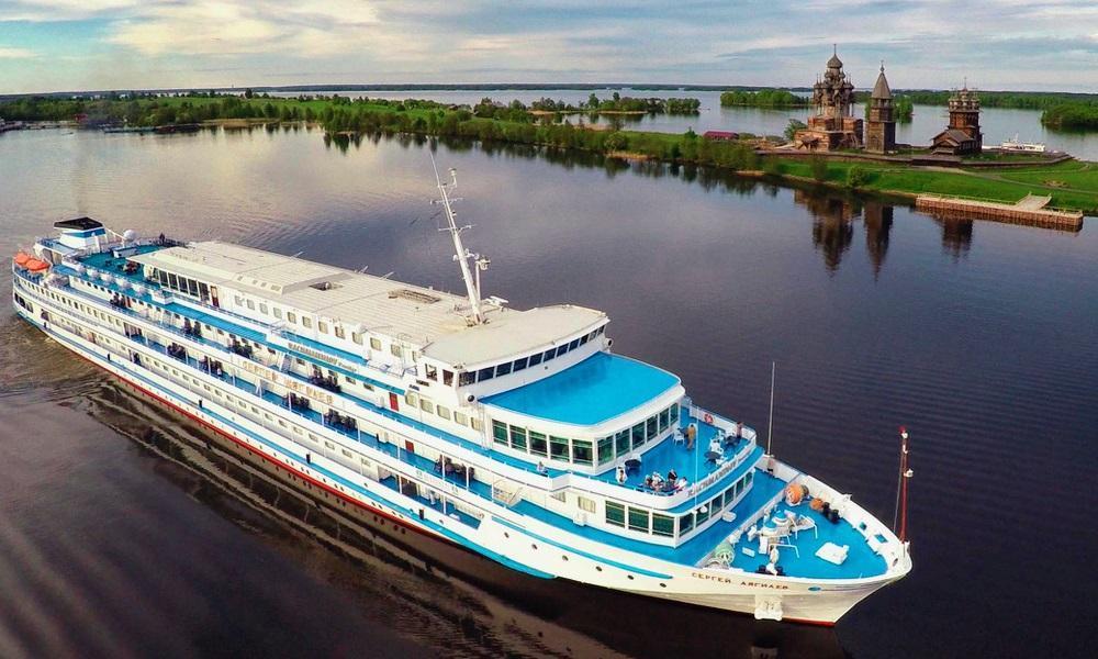 MS Tchaikovsky cruise ship (Russia, Volga River)