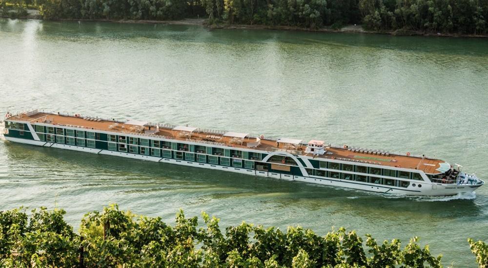 MS Amadeus Cara cruise ship (Luftner)