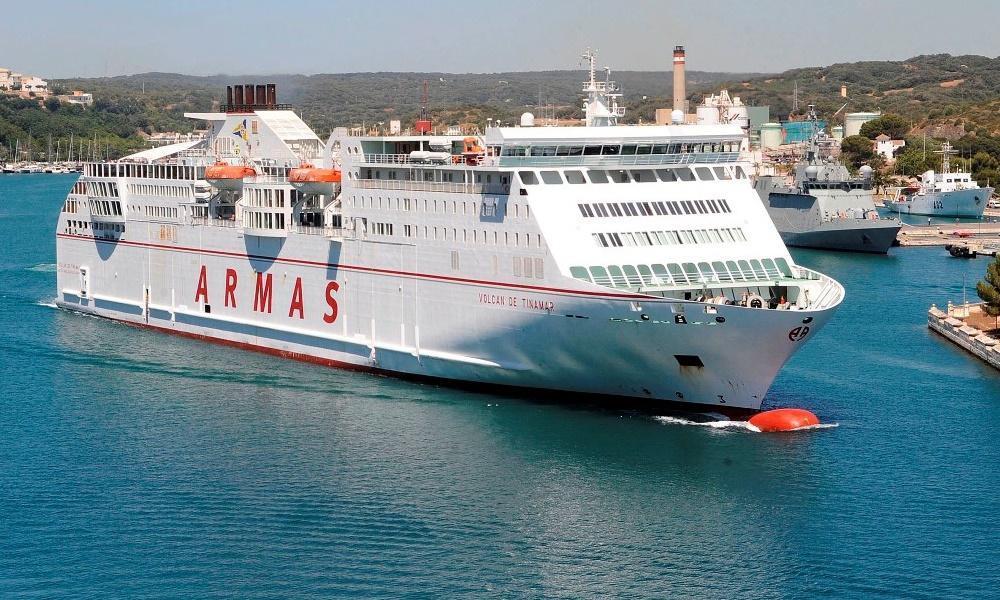 Volcan de Tinamar ferry cruise ship