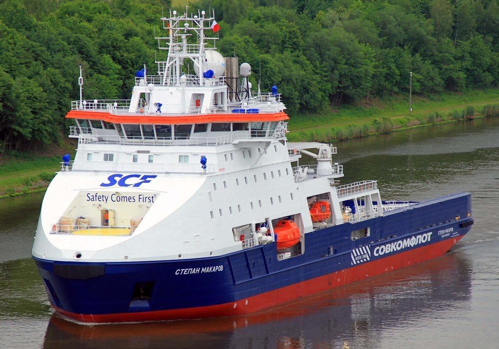 Stepan Makarov icebreaker ship photo