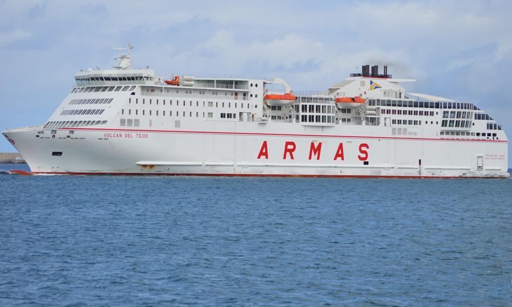 Volcan del Teide ferry cruise ship