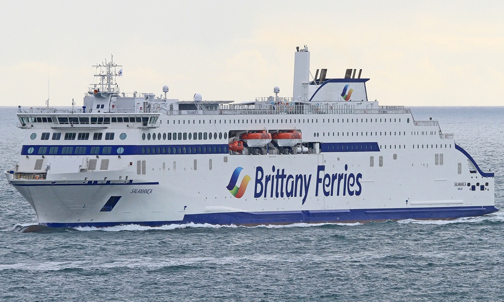 Salamanca ferry cruise ship