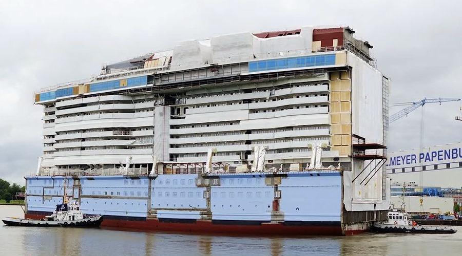 Symphony Of The Seas cruise ship construction