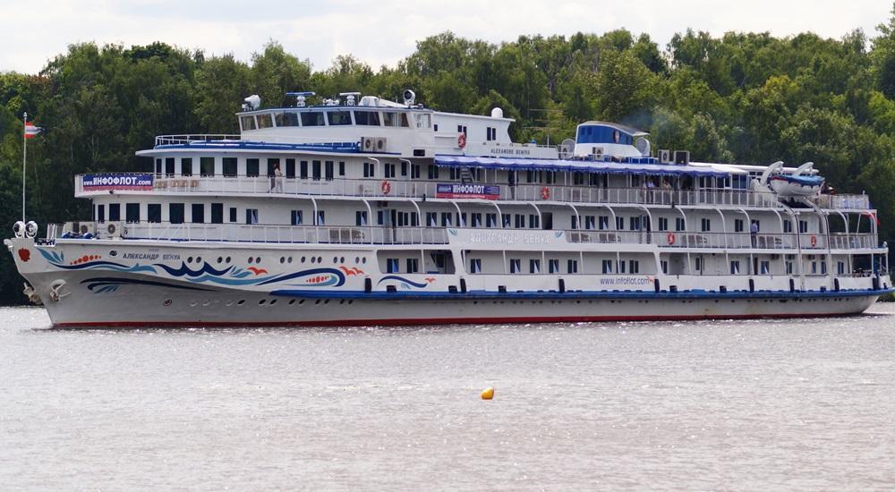 MS Aleksandr Benua cruise ship (Russia, Volga River)