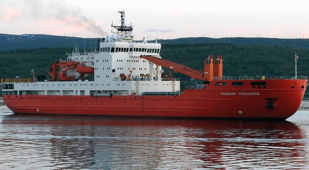 Akademik Tryoshnikov icebreaker ship photo