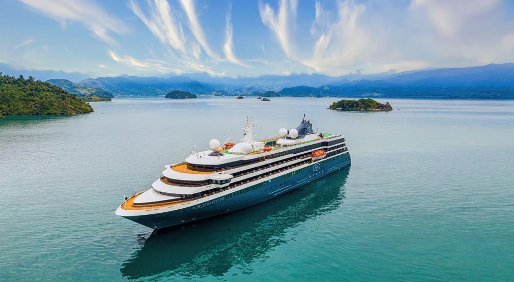 MS World Traveller cruise ship