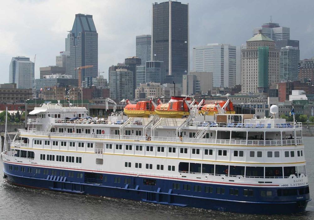 Ocean Navigator cruise ship (MS Victory 2)