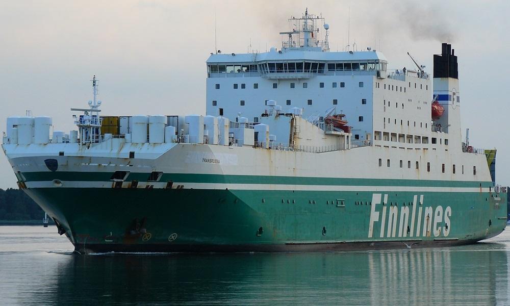 Euroferry Egnazia ship (GRIMALDI LINES)