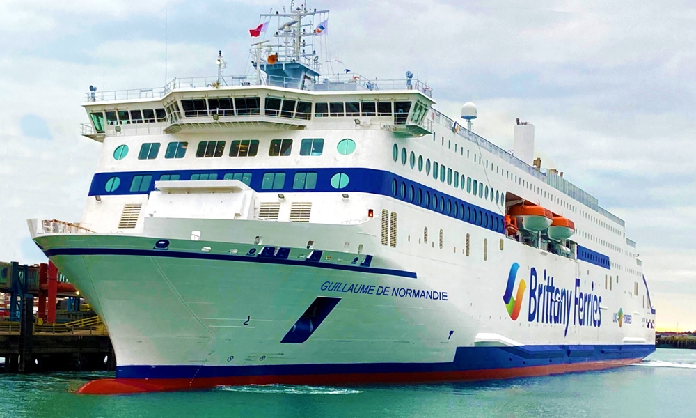 Guillaume de Normandie ferry cruise ship