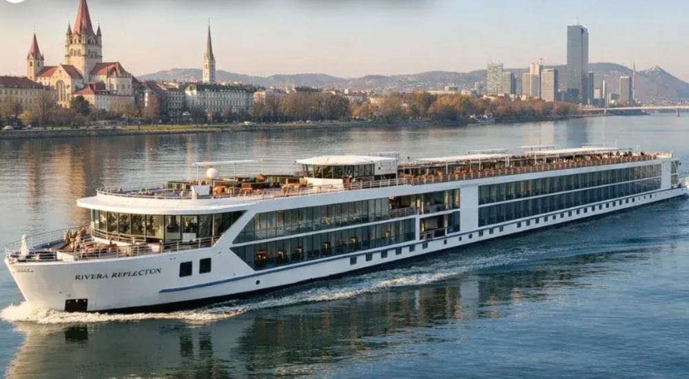 MS Riviera Reflection cruise ship MS Riviera Reflection cruise ship