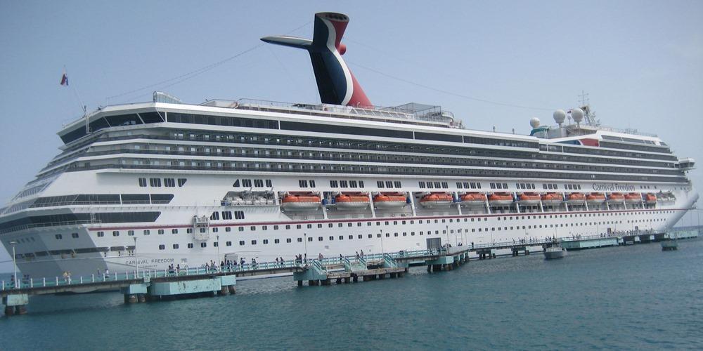 carnival-freedom-itinerary-current-position-ship-review-cruisemapper
