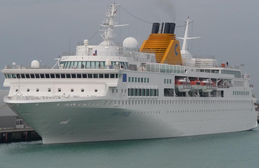 Chinese Taishan cruise ship