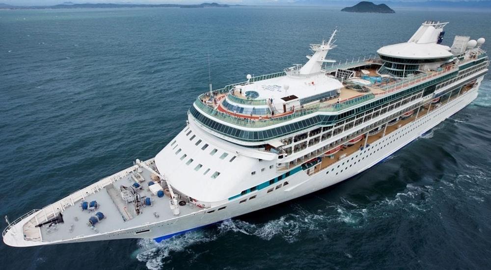 Splendour of the Seas cruise ship (TUI Discovery)