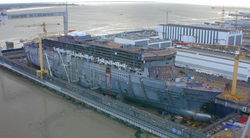 RMS Queen Mary 2 cruise ship construction QM2 Cunard