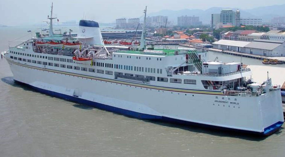 Amusement World cruise ship