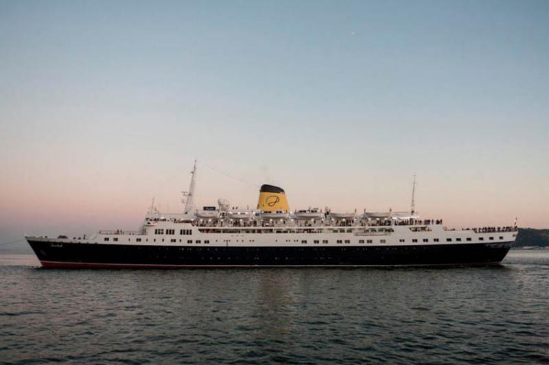 Lisboa cruise ship