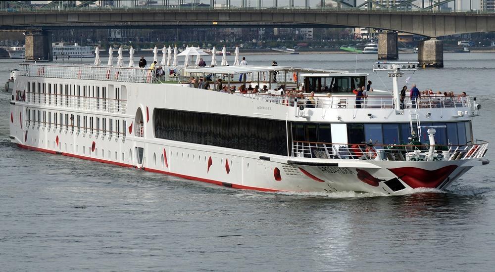 Arosa Flora cruise ship