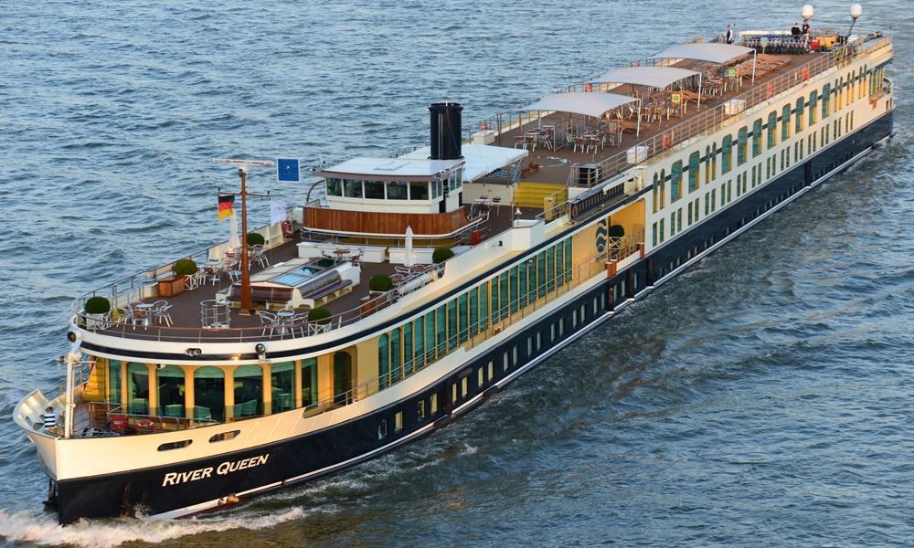 River Queen cruise ship
