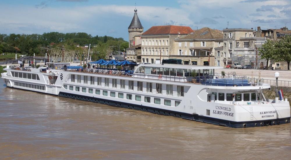 SS Bon Voyage cruise ship (Uniworld) River Royale