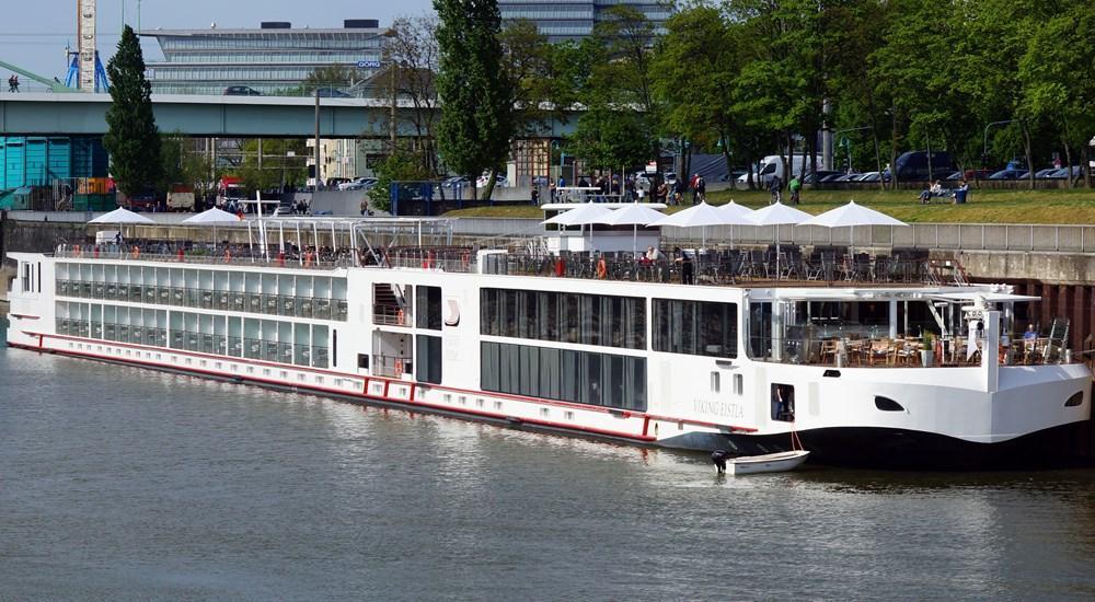 Longship Viking Eistla cruise ship